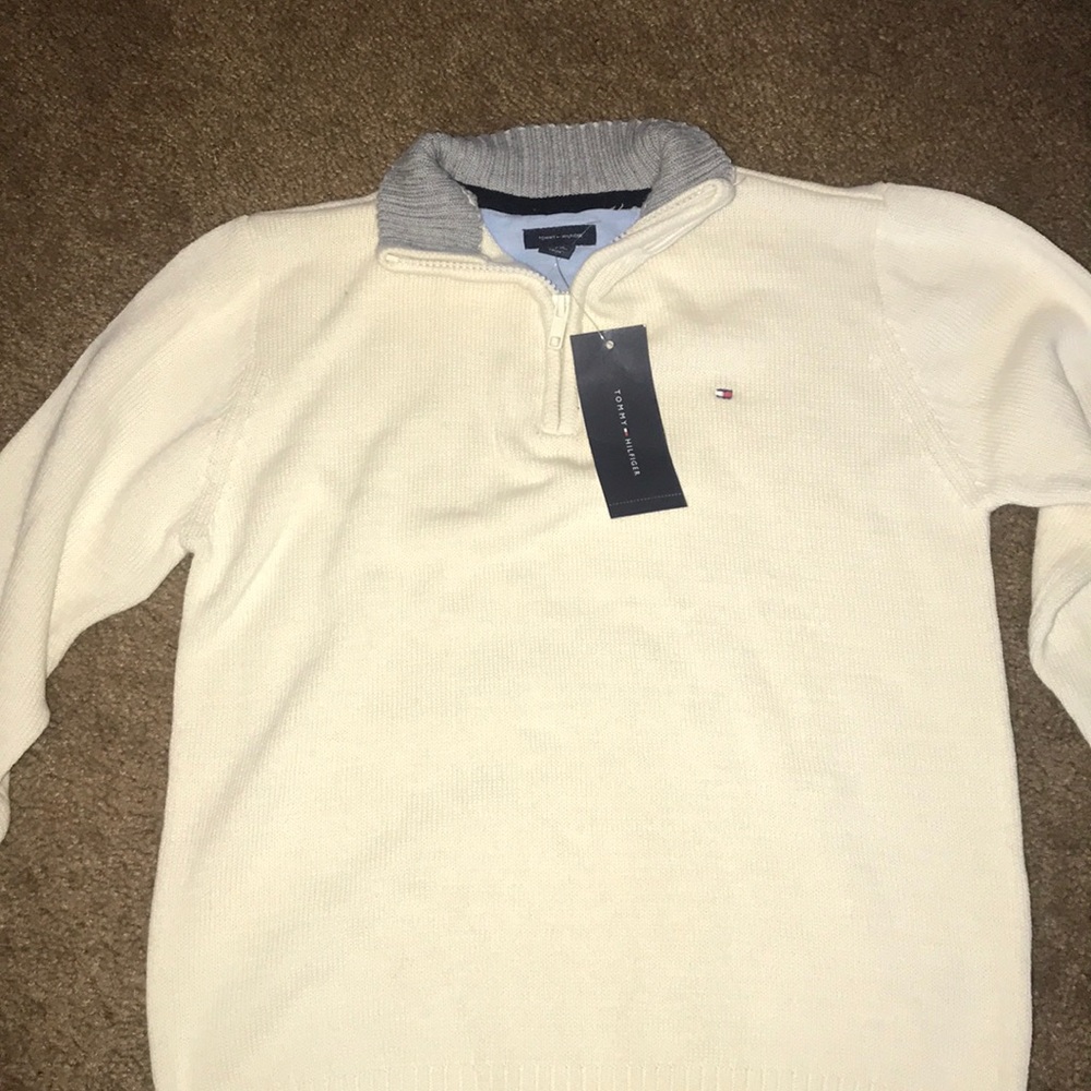 Tommy Hilfiger sweater